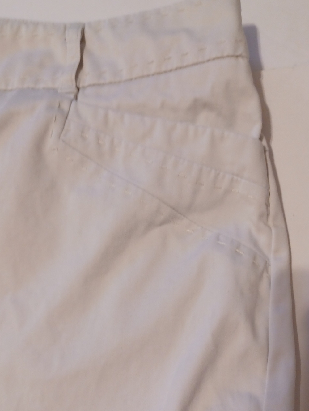 Tribal Studio Bermuda Shorts Sz.12. Side Slits. Inseam Is 12". Cream Color. GUC! - Picture 6 of 7